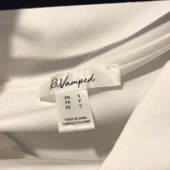 White dress - Picture 3 of 3